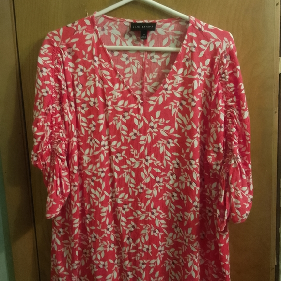 Lane Bryant Tops - Lane Bryant Pink Floral 3/4 Sleeves Women's Top Fit & Flare Size 16 (21" X 28")